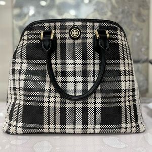 Tory Burch Robinson Open Dome Satchel!
